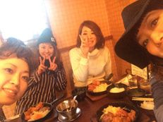 撮影会のあとで、スタッフとモデルさんでランチへ行ってきました。