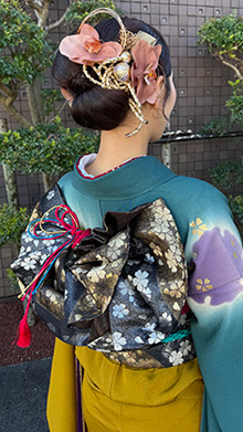 富士市美容院ショコラの2026年の成人式のお客様2