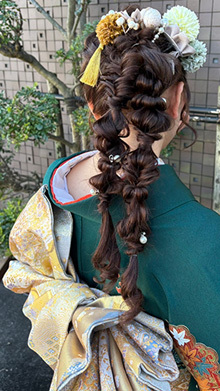 富士市美容院ショコラの2026年の成人式のお客様４